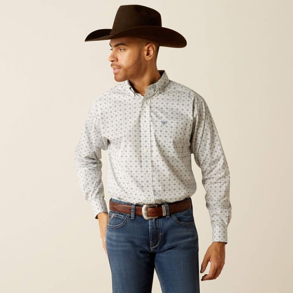 Ariat Men's 2XL Long Sleeve Wrinkle Free Lucca Classic Fit Print Button Shirt Li